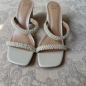 A New Day Women's White Pearl-Embellished Heels